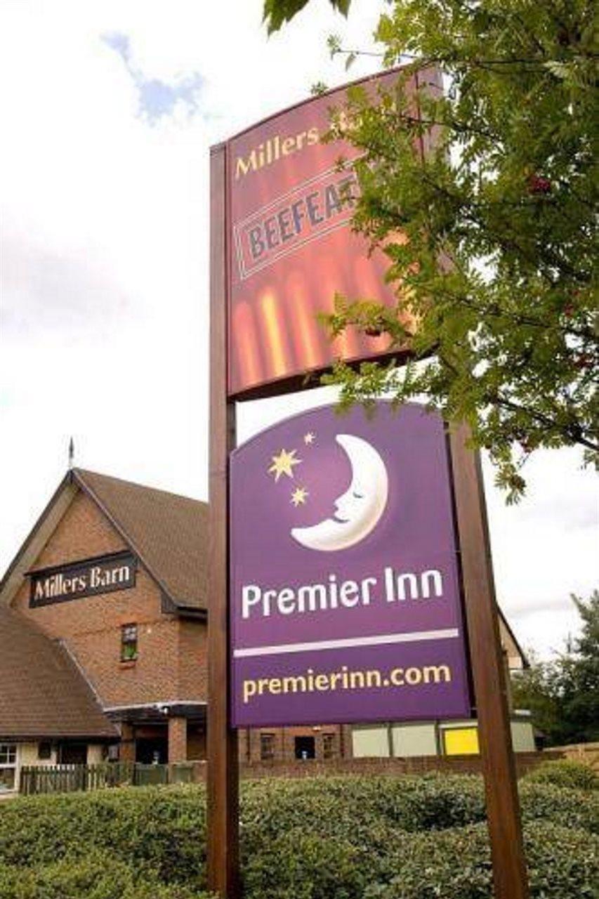 Premier Inn Nottingham West Екстериор снимка